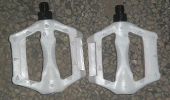 pp pedal white or black color